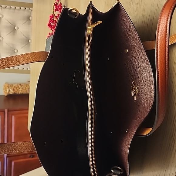 Coach Purse Black, Red and Snake Skin - Picture 5 of 6